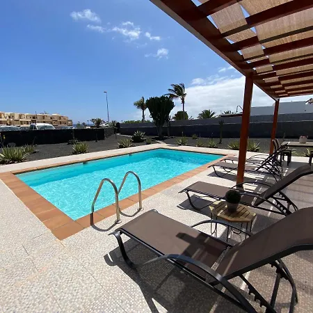 Villalia Capri Villa *